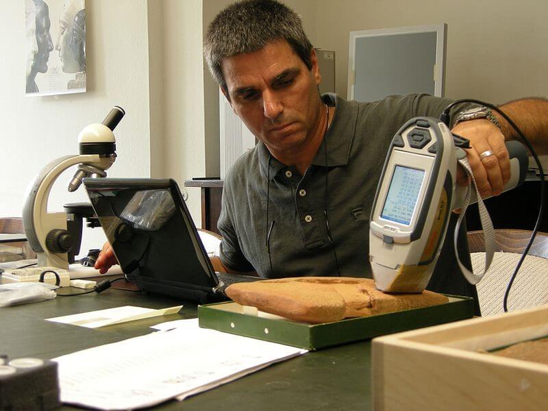 Handheld-XRF-spectrometer